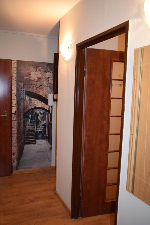 Apartament M-3 琴斯托霍瓦 外观 照片